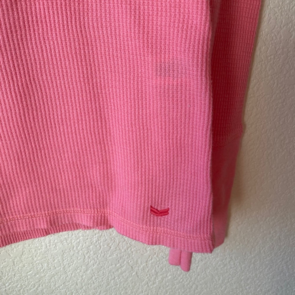 NWOT thermal shirt - Picture 3 of 3